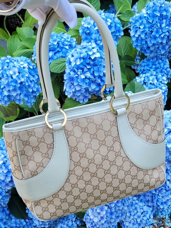 Gucci Handbags - Authentic Gucci Beige GG Canvas Shoulder Bag with Cream Leather Trim